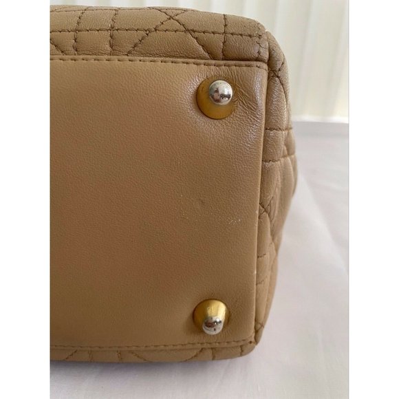 Authentic ChristianDior Lady Handbag Leather Ivory Detachable Strap With Dustbag - Picture 4 of 12